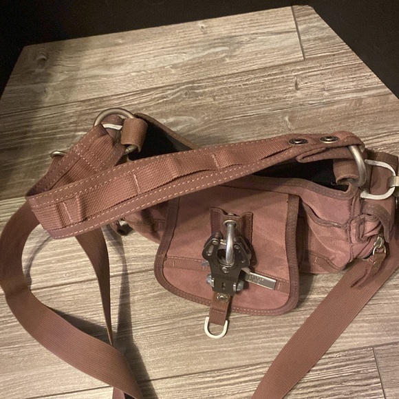 Vintage George Gina & Lucy crossbody Bag - Picture 12 of 17